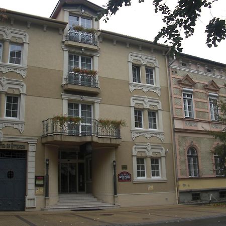 Oereg Miskolcz Hotel מראה חיצוני תמונה