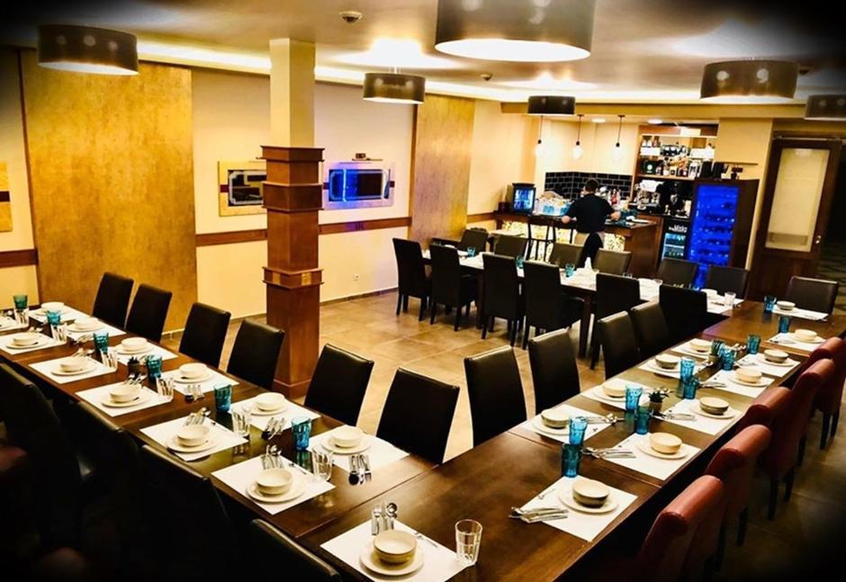 Oereg Miskolcz Hotel מראה חיצוני תמונה