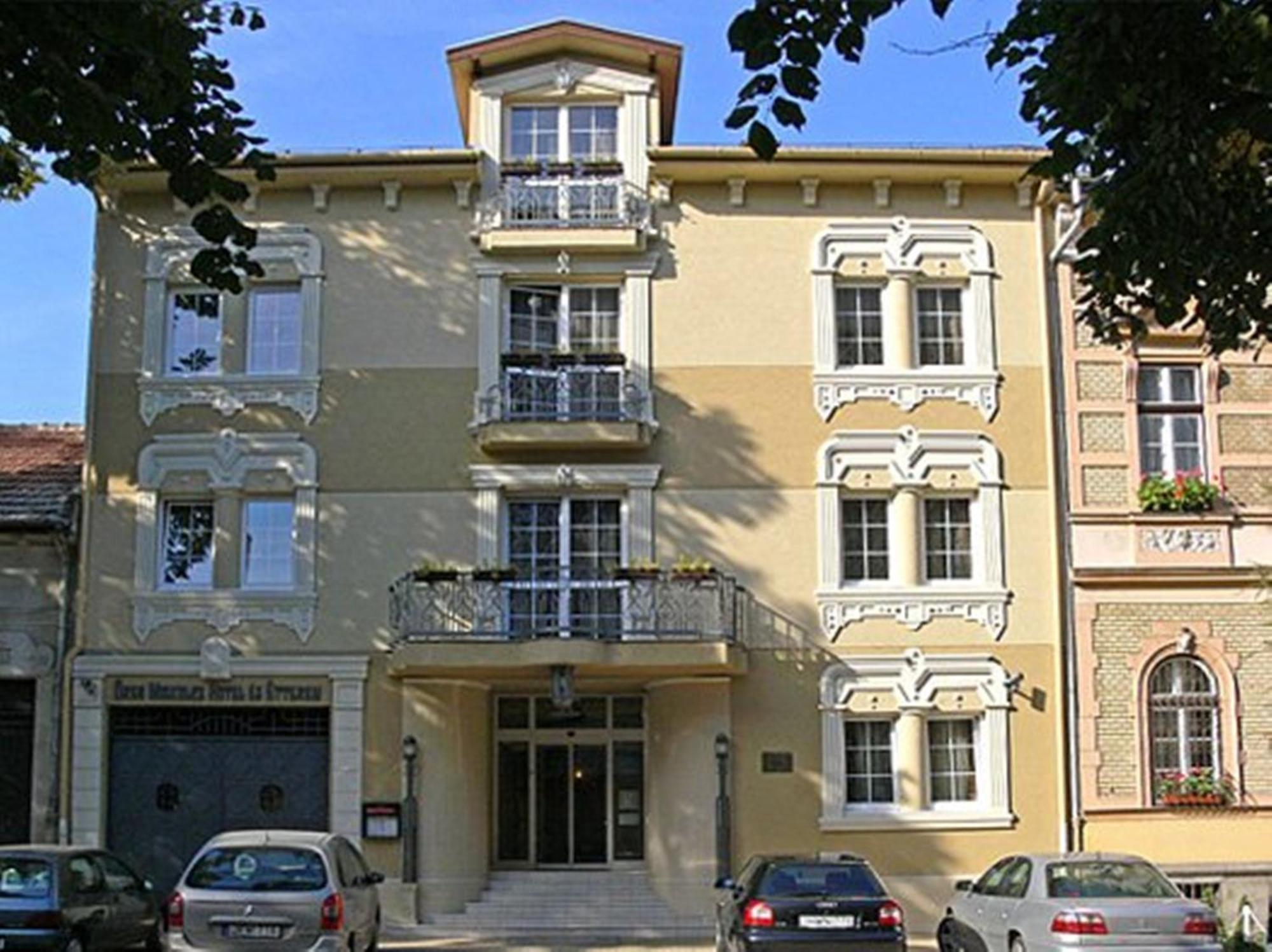 Oereg Miskolcz Hotel מראה חיצוני תמונה